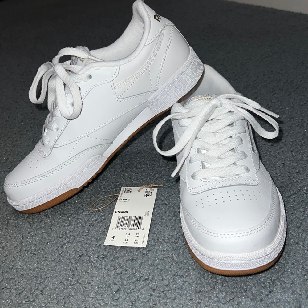 Reebok Club C size 4 youth but also fits 6 womens